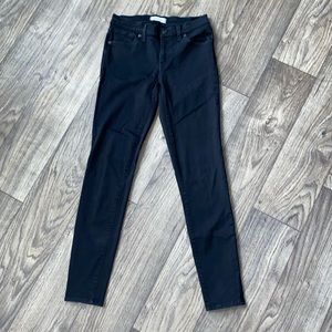 Black Madewell 8” Skinny Jeans